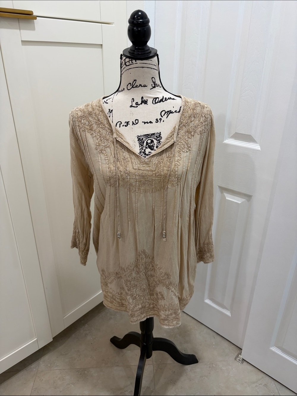 Solitaire Boho Beige Embroidered V-Neck Tunic